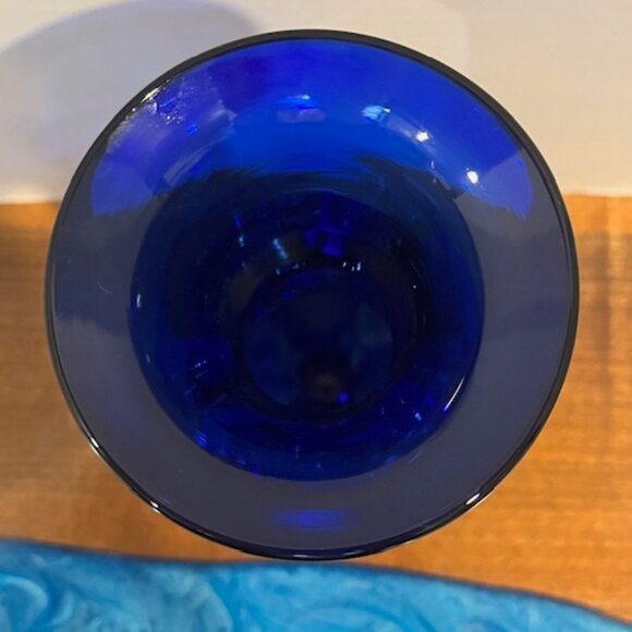 Hot Glass Works 11" Cobalt Blue Lily Pad Abstract Vase - Picture 9 of 12